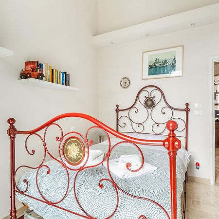 Bright Apartment With Private Garden And Balcony Florence Ngoại thất bức ảnh